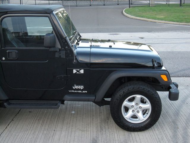 2004 Jeep Wrangler 2dr X - 23095274 - 9