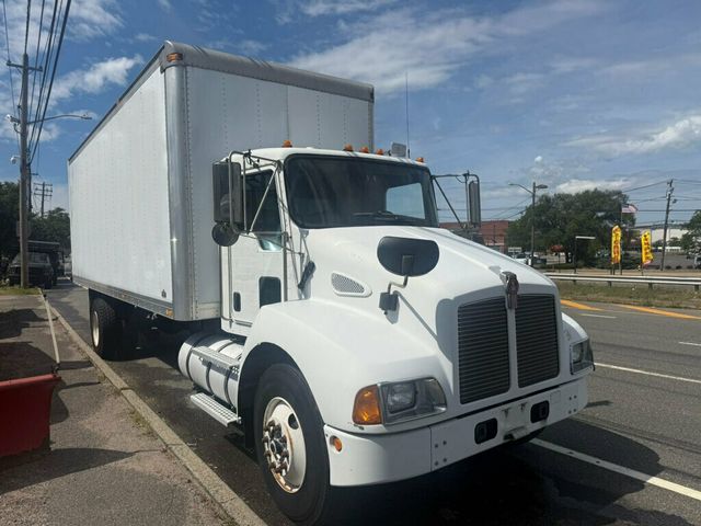 2004 Kenworth T300 22 FOOT BOX TRUCK FINANCING AVAILABLE MANUAL DRIVE MANY OTHERS IN STOCK - 22907756 - 6