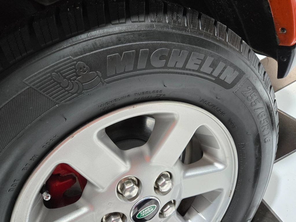 2004 Land Rover Discovery 4dr Wagon S - 22965015 - 40