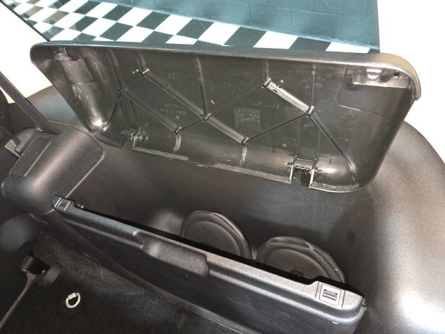 2004 Land Rover Discovery 4dr Wagon S - 22965015 - 63