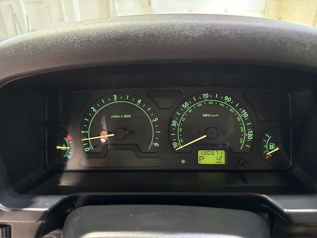 2004 Land Rover Discovery 4dr Wagon SE - 23013048 - 19