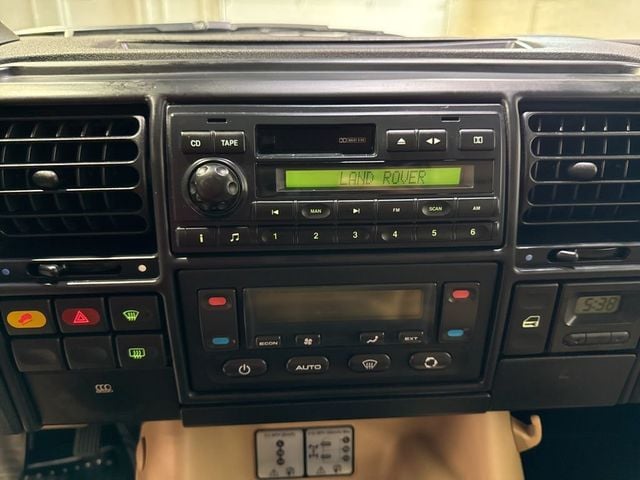 2004 Land Rover Discovery 4dr Wagon SE - 23013048 - 21
