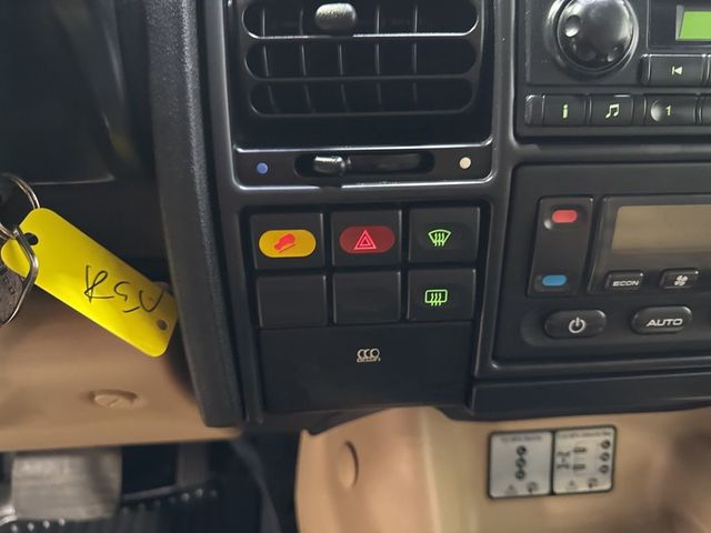 2004 Land Rover Discovery 4dr Wagon SE - 23013048 - 22