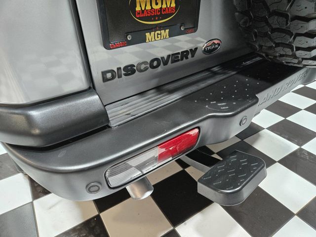 2004 Land Rover Discovery 4dr Wagon SE - 22967419 - 19