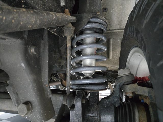 2004 Land Rover Discovery 4dr Wagon SE - 22967419 - 46