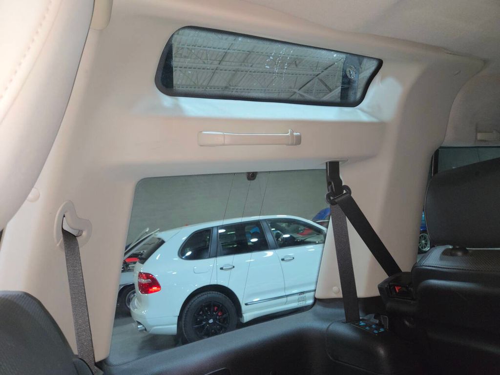 2004 Land Rover Discovery 4dr Wagon SE - 22967419 - 55