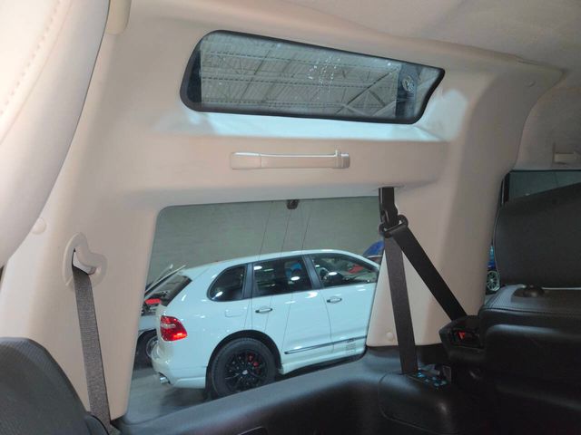 2004 Land Rover Discovery 4dr Wagon SE - 22967419 - 55