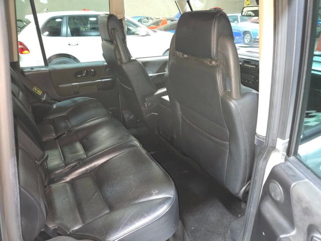 2004 Land Rover Discovery 4dr Wagon SE - 22967419 - 70