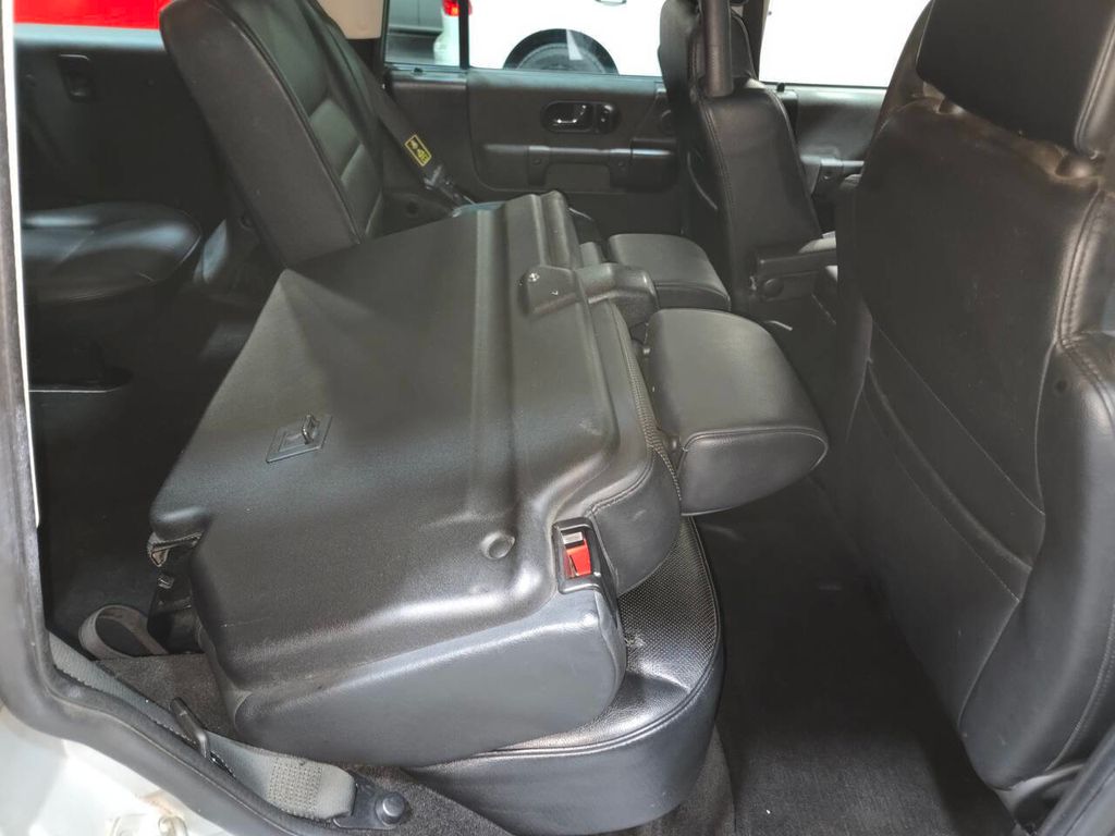 2004 Land Rover Discovery 4dr Wagon SE - 22967419 - 75