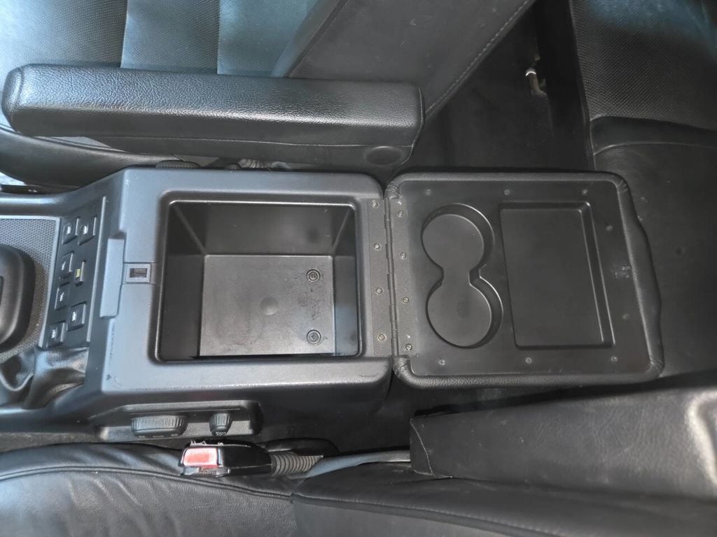 2004 Land Rover Discovery 4dr Wagon SE - 22967419 - 85