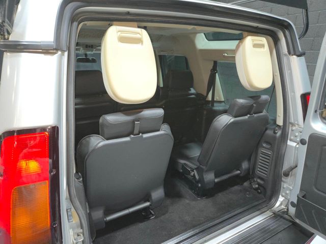 2004 Land Rover Discovery 4dr Wagon SE - 22967419 - 8