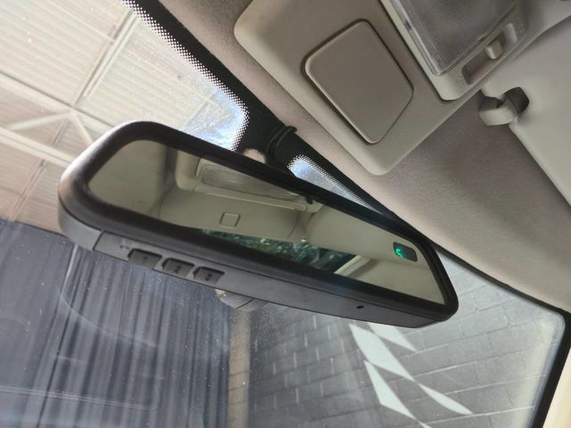 2004 Land Rover Discovery 4dr Wagon SE - 22967419 - 92