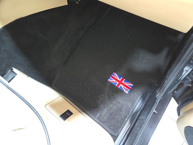 2004 Land Rover Discovery 4dr Wagon SE - 22990057 - 12