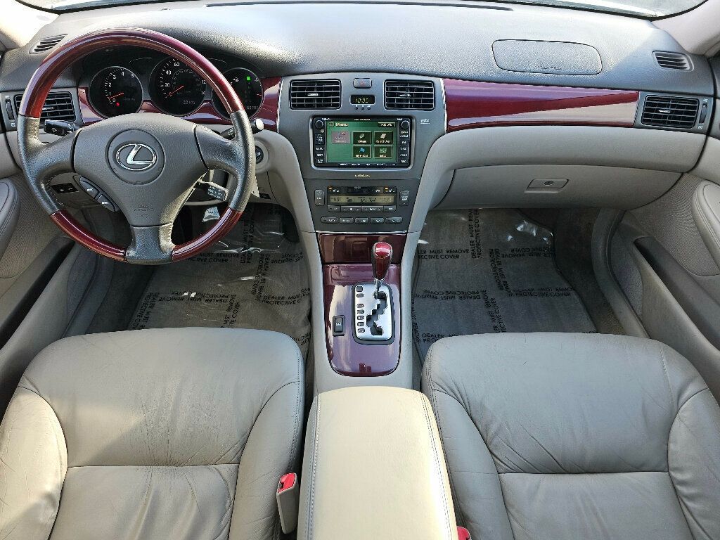 2004 Lexus ES 330 4dr Sedan - 22969918 - 1