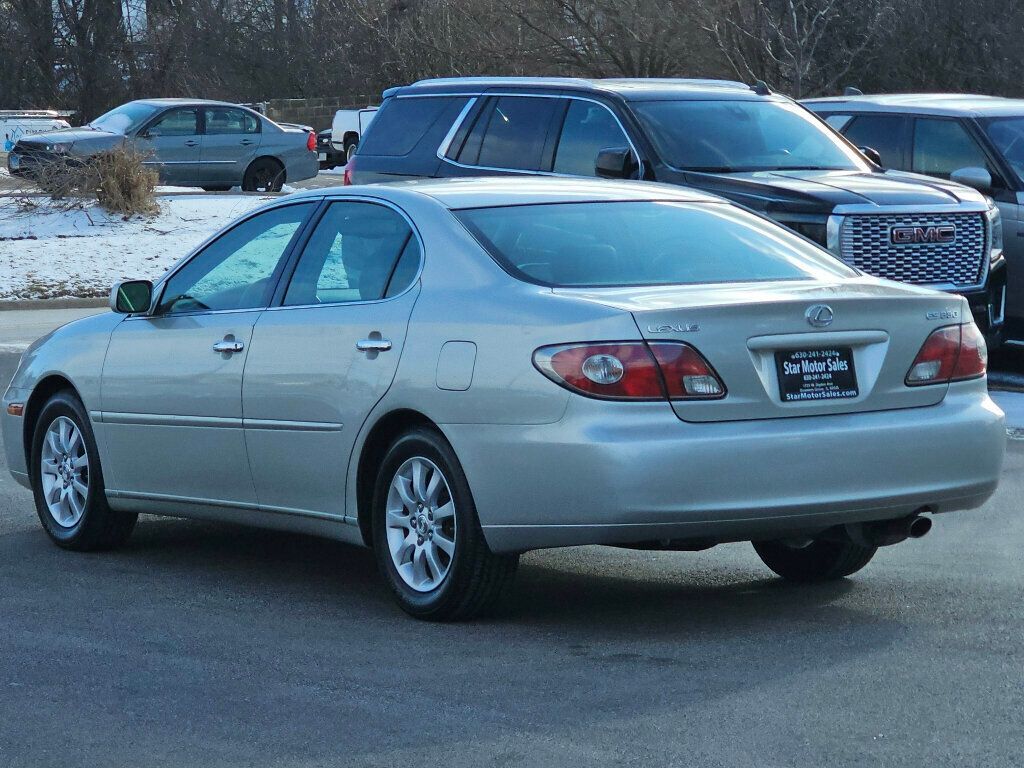 2004 Lexus ES 330 4dr Sedan - 22969918 - 4