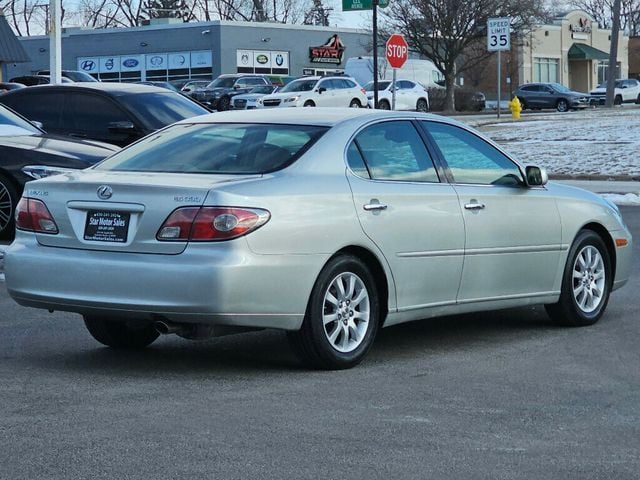 2004 Lexus ES 330 4dr Sedan - 22969918 - 6