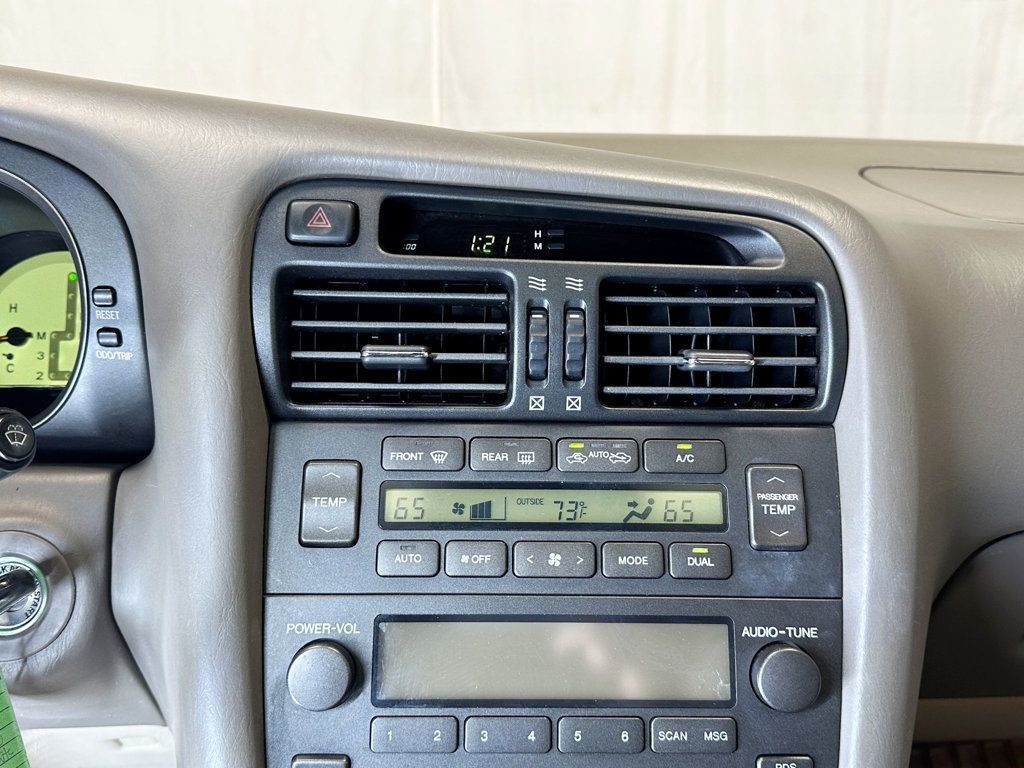 2004 Lexus GS 300 4dr Sedan - 23071581 - 26