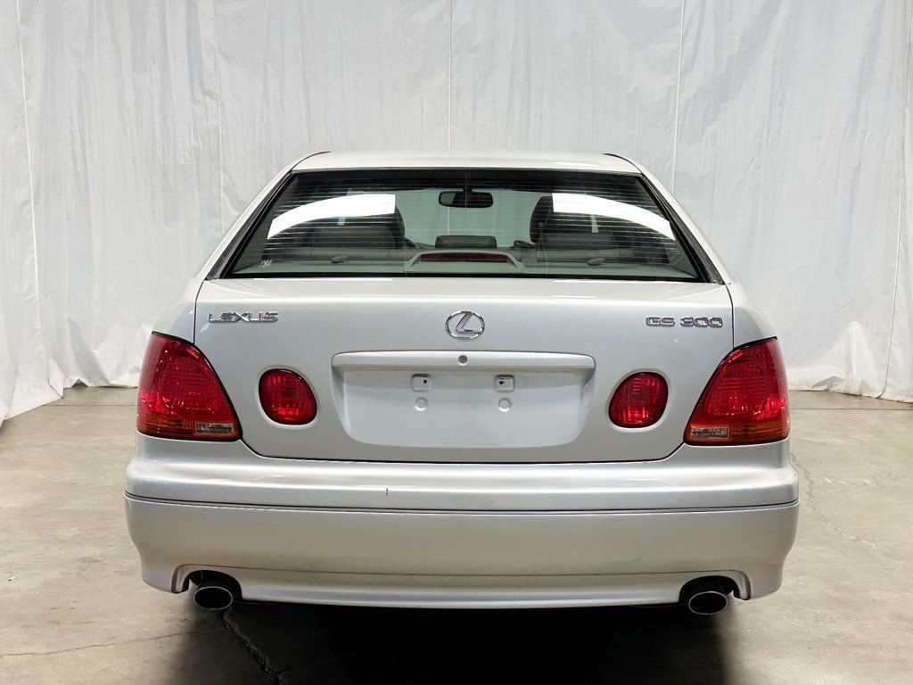 2004 Lexus GS 300 4dr Sedan - 23090446 - 9