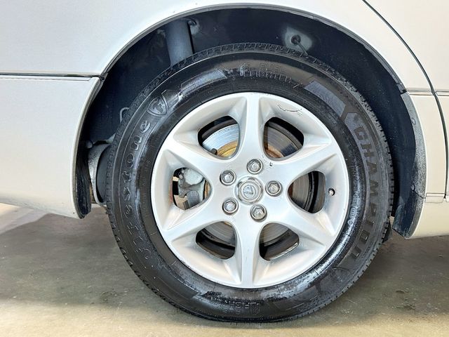 2004 Lexus GS 300 4dr Sedan - 23090446 - 39