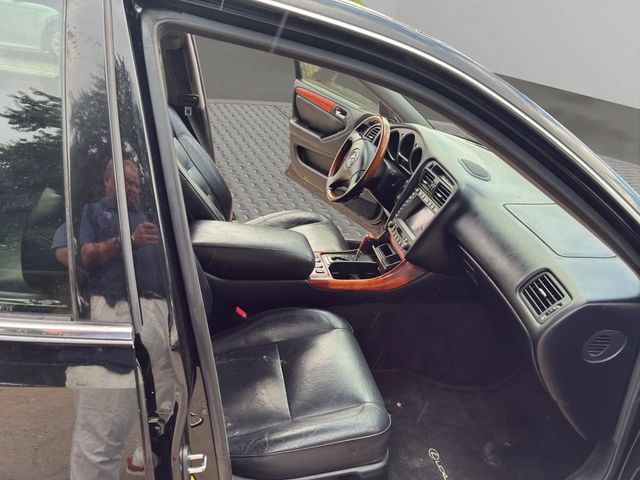 2004 Lexus GS 430 4dr Sedan - 23045843 - 17