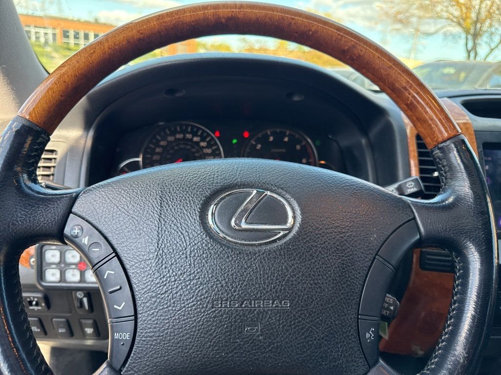 2004 Lexus GX 470 4dr SUV 4WD - 22939642 - 9