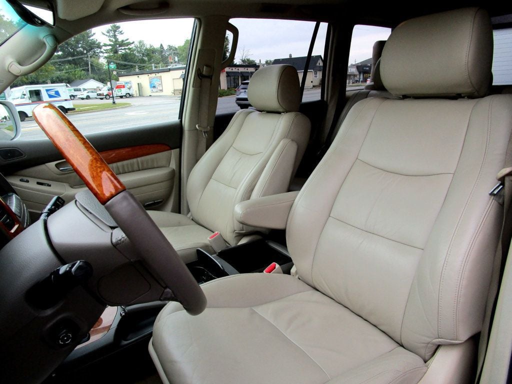 2004 Lexus GX 470 photo 12
