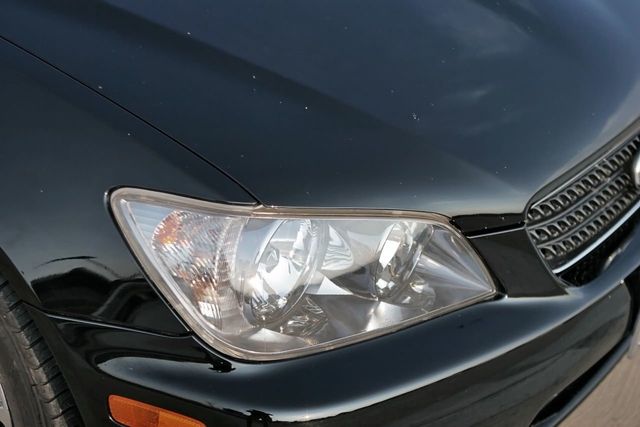 2004 Lexus IS 300 2004 LEXUS IS300 4D SEDAN - RARE - MANUAL - 16585008 - 11