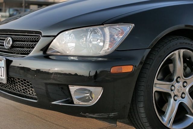 2004 Lexus IS 300 2004 LEXUS IS300 4D SEDAN - RARE - MANUAL - 16585008 - 15