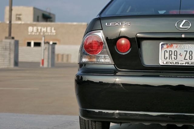 2004 Lexus IS 300 2004 LEXUS IS300 4D SEDAN - RARE - MANUAL - 16585008 - 25