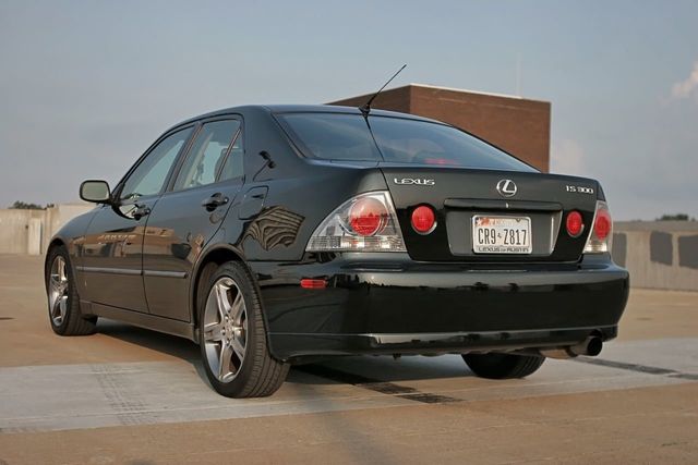 2004 Lexus IS 300 2004 LEXUS IS300 4D SEDAN - RARE - MANUAL - 16585008 - 26