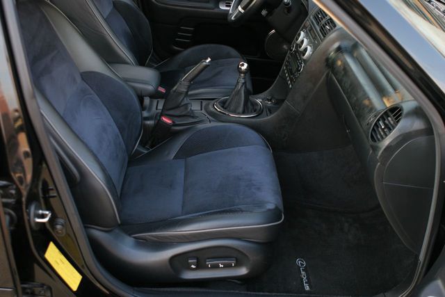 2004 Lexus IS 300 2004 LEXUS IS300 4D SEDAN - RARE - MANUAL - 16585008 - 56