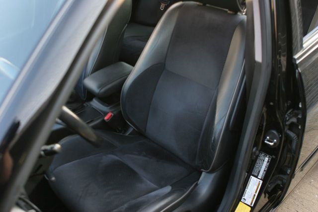 2004 Lexus IS 300 2004 LEXUS IS300 4D SEDAN - RARE - MANUAL - 16585008 - 62