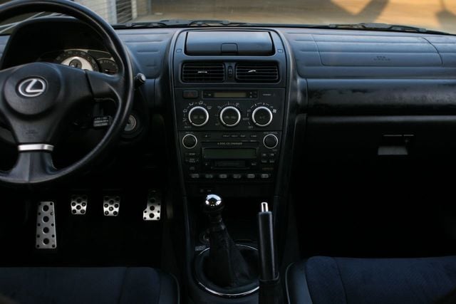 2004 Lexus IS 300 2004 LEXUS IS300 4D SEDAN - RARE - MANUAL - 16585008 - 68