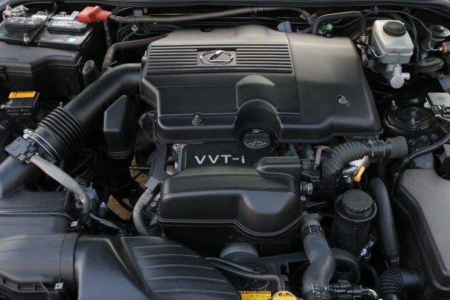 2004 Lexus IS 300 2004 LEXUS IS300 4D SEDAN - RARE - MANUAL - 16585008 - 77