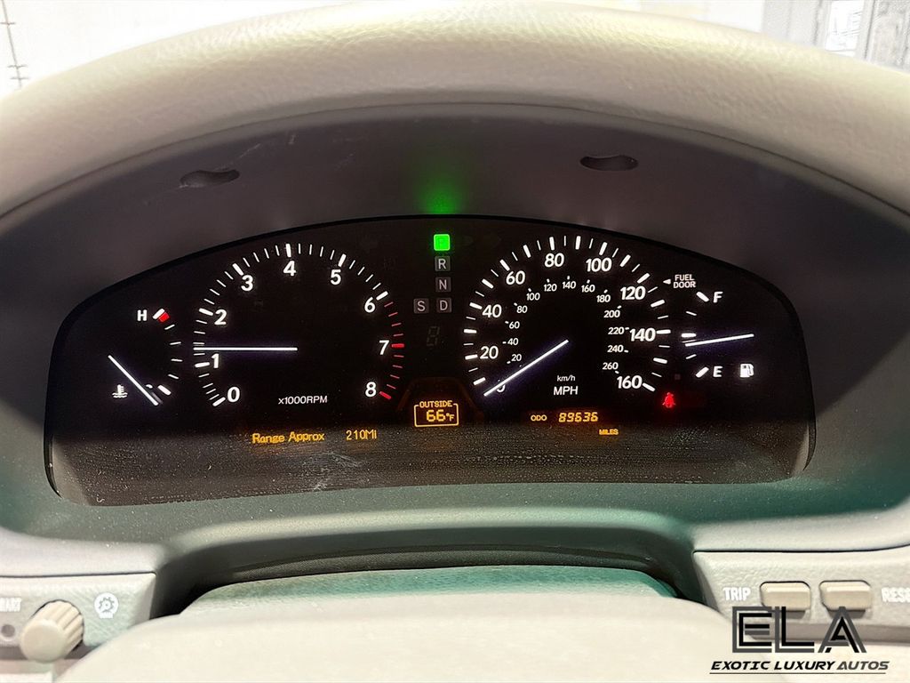 2004 Lexus LS 430 4dr Sedan - 22991052 - 12