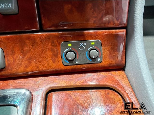 2004 Lexus LS 430 4dr Sedan - 22991052 - 21