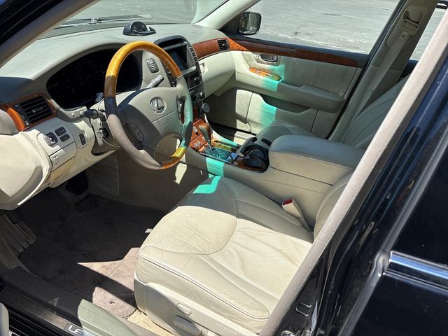 2004 Lexus LS 430 4dr Sedan - 23038644 - 8