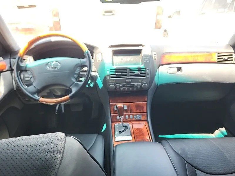 2004 Lexus LS 430 4dr Sedan - 23041740 - 4