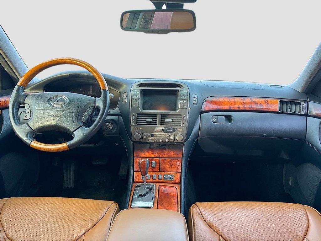 2004 Lexus LS 430 4dr Sedan - 22963912 - 24