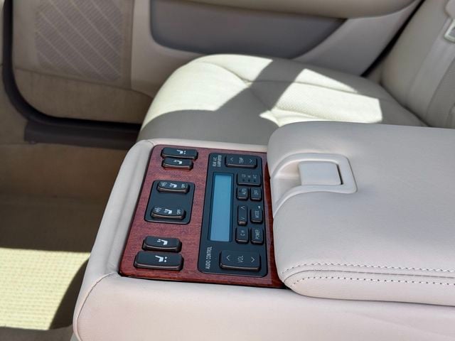 2004 Lexus LS 430 4dr Sedan - 23050367 - 11