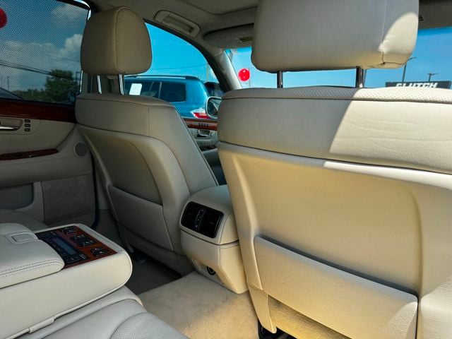 2004 Lexus LS 430 4dr Sedan - 23050367 - 13