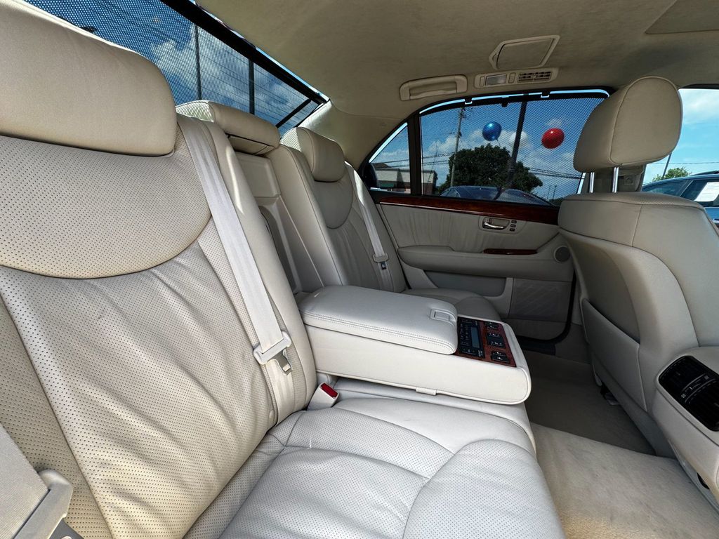 2004 Lexus LS 430 4dr Sedan - 23050367 - 14
