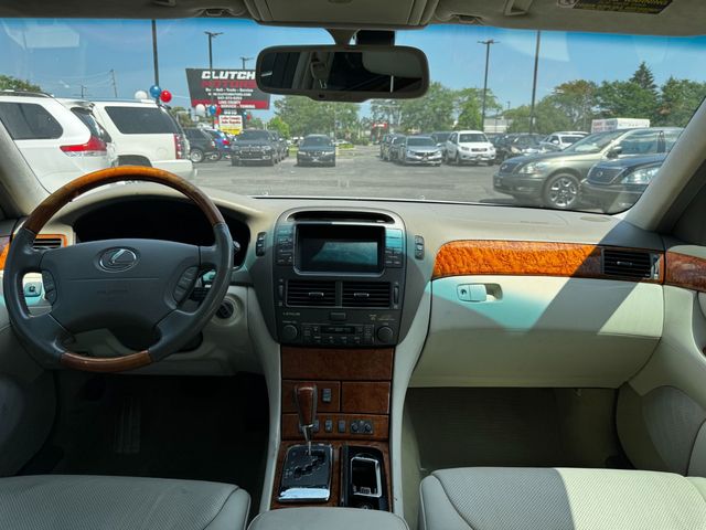 2004 Lexus LS 430 4dr Sedan - 23050367 - 21
