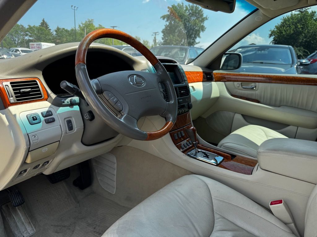 2004 Lexus LS 430 4dr Sedan - 23050367 - 8