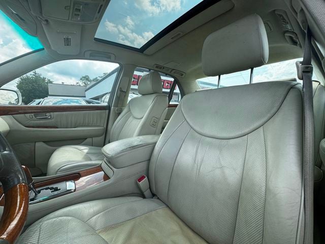 2004 Lexus LS 430 4dr Sedan - 23064323 - 9