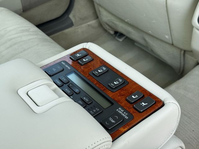 2004 Lexus LS 430 4dr Sedan - 23064323 - 14
