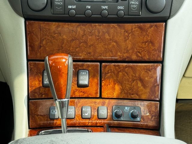 2004 Lexus LS 430 4dr Sedan - 23064323 - 19