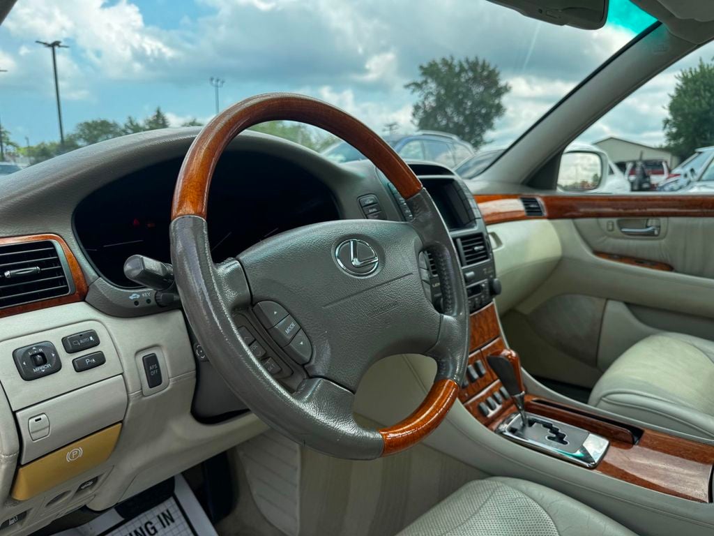 2004 Lexus LS 430 4dr Sedan - 23064323 - 8
