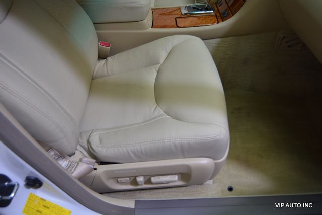 2004 Lexus LS 430 4dr Sedan - 22970654 - 17