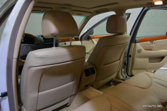 2004 Lexus LS 430 4dr Sedan - 22970654 - 19